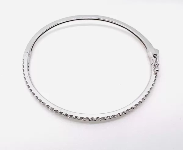 14 Karat White Gold Round Brilliant | Black Diamond Bangle