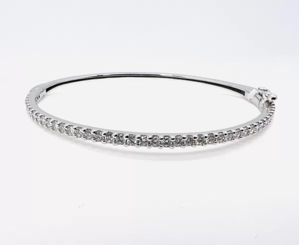 14 Karat White Gold Round Brilliant | Black Diamond Bangle