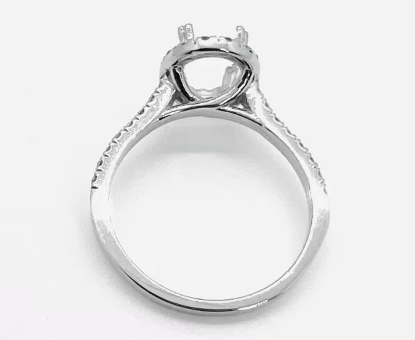 14 Karat White Gold Round Brilliant Diamond Ring D6