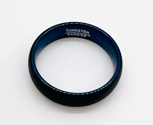 Tungsten Men's Band in Black Exterior with Half Blue Interior